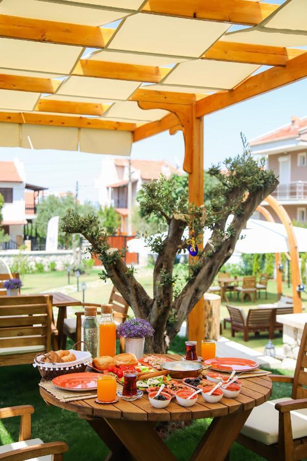 Huzurla Otel Izmir Eksteriør billede