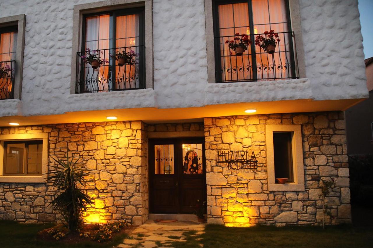 Huzurla Otel Izmir Eksteriør billede