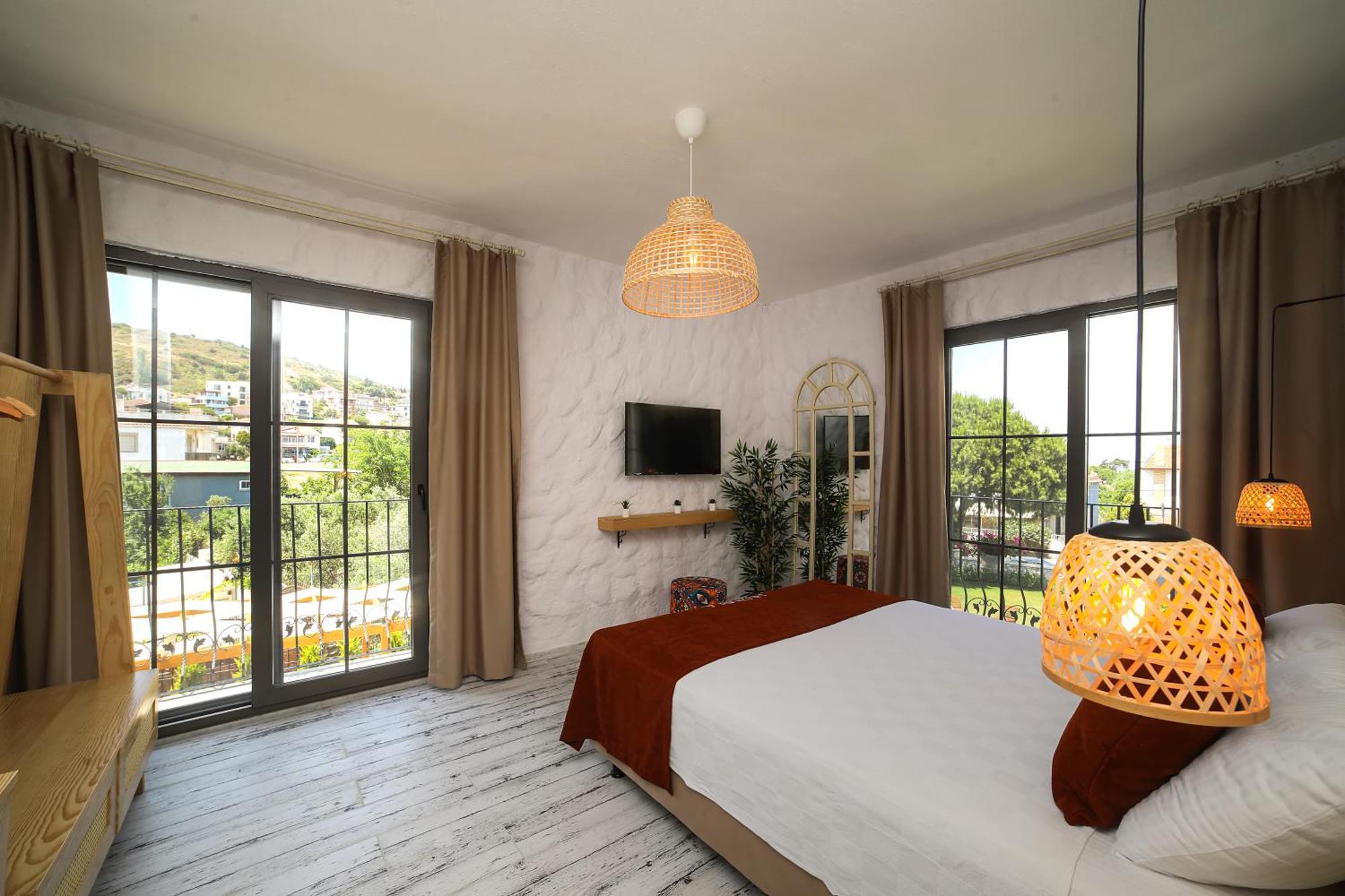 Huzurla Otel Izmir Eksteriør billede