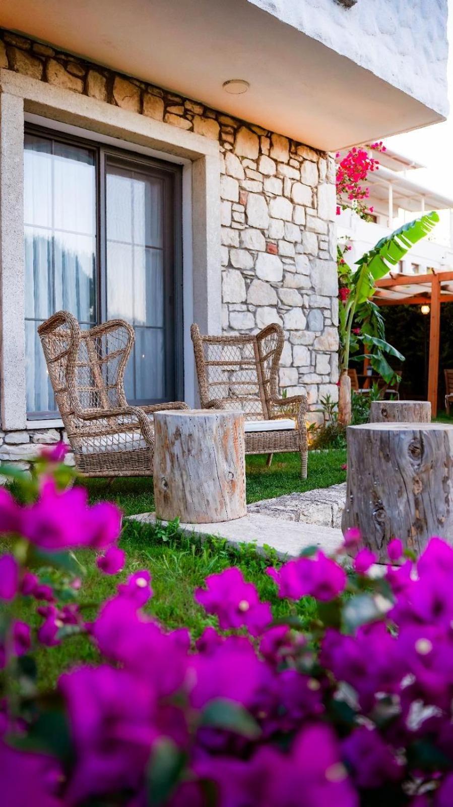 Huzurla Otel Izmir Eksteriør billede