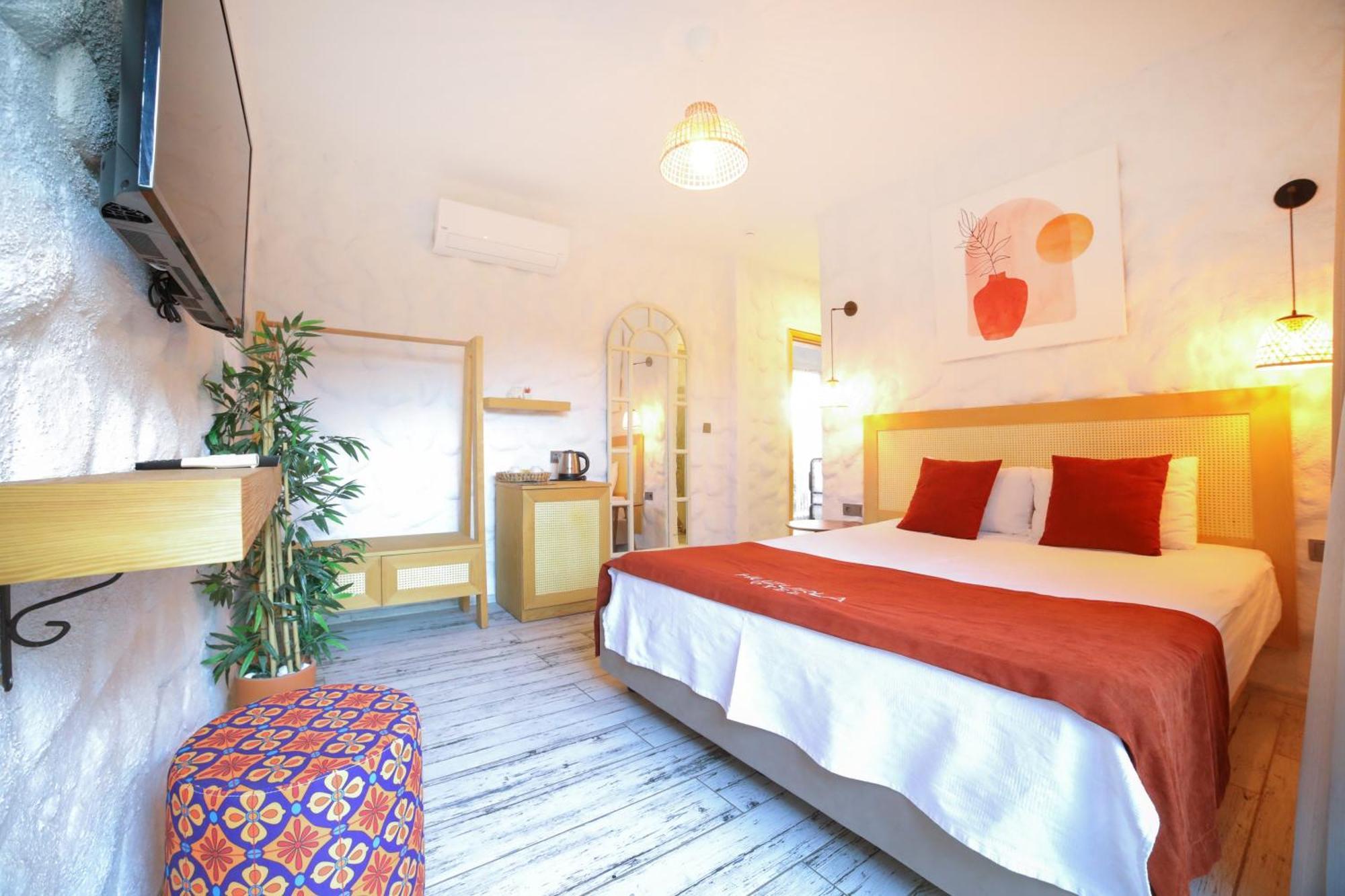 Huzurla Otel Izmir Eksteriør billede